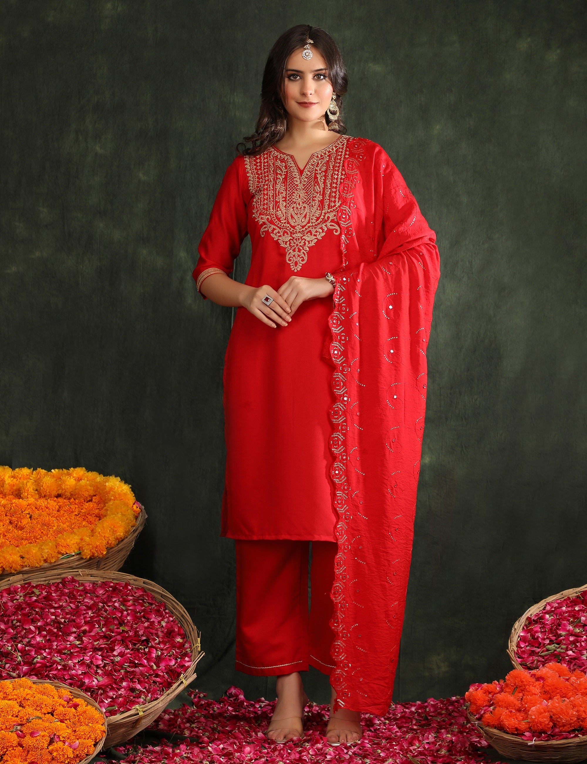 Women Ethnic Motifs Embroidered Regular Thread Work Kurta with Trousers & With Dupatta